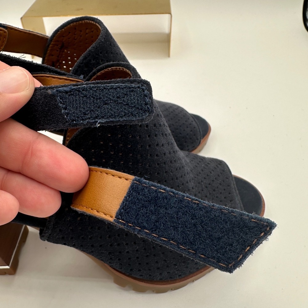 FRANCO SARTO Austin Navy Blue Suede Perforated Lug High Heel Slingback Sandals 7 - Picture 9 of 13